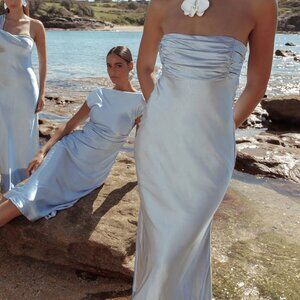 Selfie Leslie Moon Song Strapless Laced Back Dress Midnight Blue SZ 8